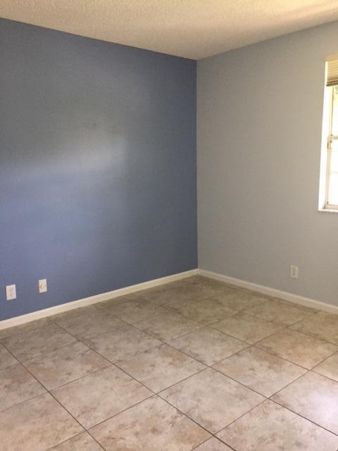 6733 Via Regina Boca Raton, FL 33433 - Photo 19 of 25 12x