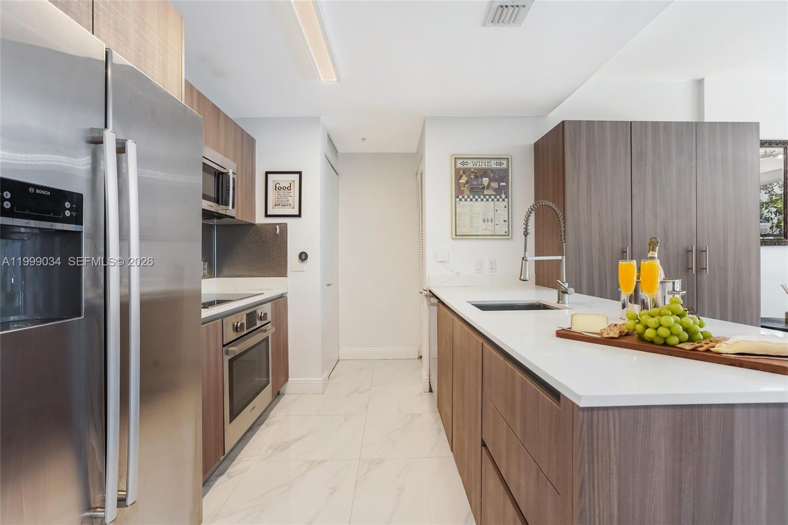 201 Southwest 17th Road, Unit 311 Miami, FL 33129 - Photo 11 of 21