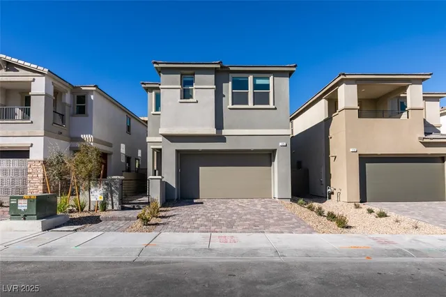 $3,450 | 125 Silver Run Lane, Las Vegas, NV 89138