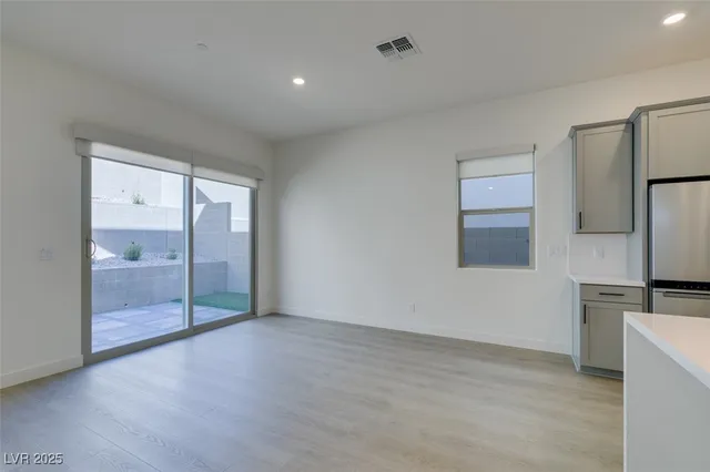 $3,450 | 125 Silver Run Lane, Las Vegas, NV 89138