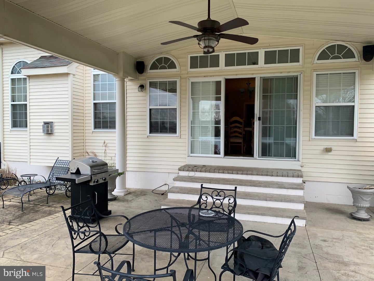 4 Banbury Road Lumberton, NJ 08048 - Photo 4 of 13 Gallery Image 4
