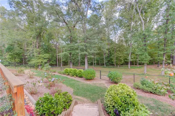 $899,900 | 624 Skyland Drive, Hoschton, GA 30548