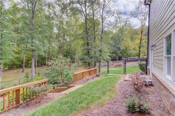 $899,900 | 624 Skyland Drive, Hoschton, GA 30548