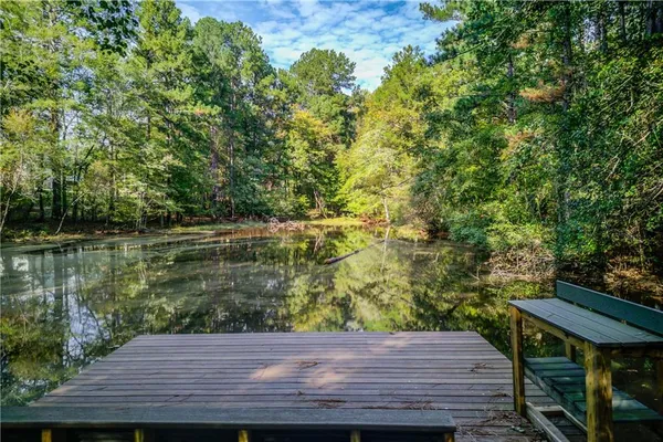 $899,900 | 624 Skyland Drive, Hoschton, GA 30548