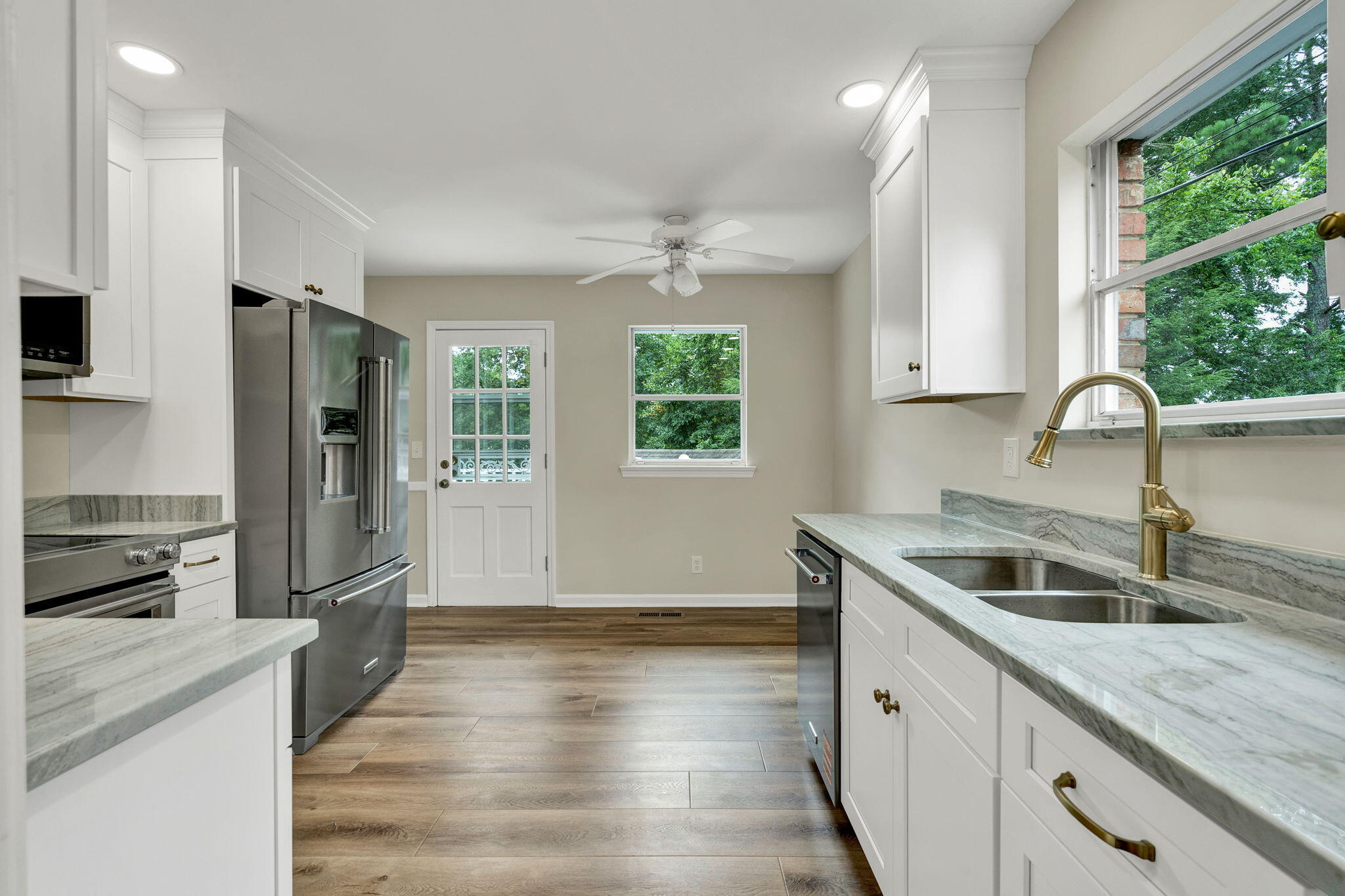 7104 Moreview Road Chattanooga, TN 37412 - Photo 11 of 65 19-web-or-mls-DSC00085