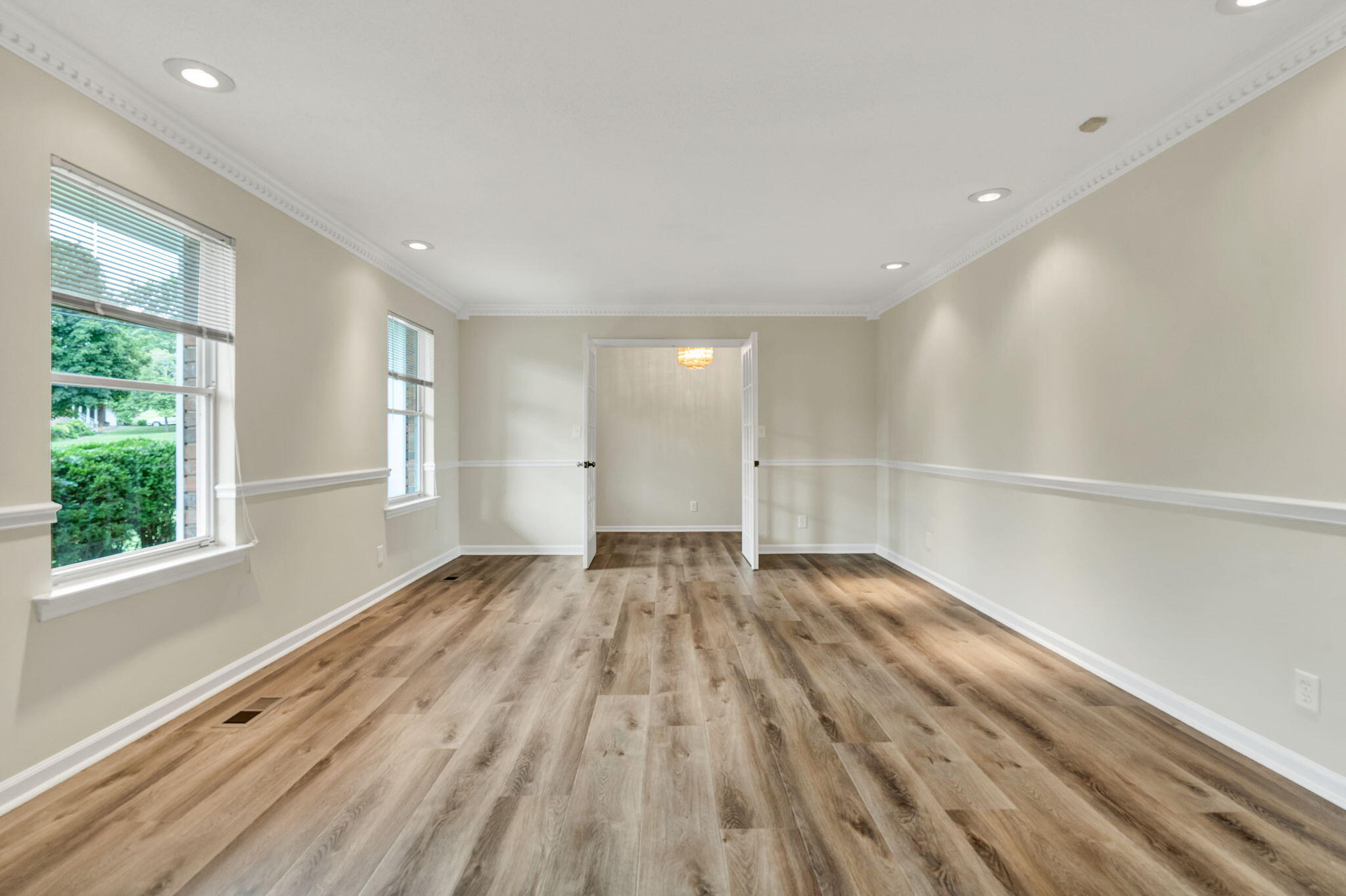 7104 Moreview Road Chattanooga, TN 37412 - Photo 6 of 65 16-web-or-mls-DSC00070