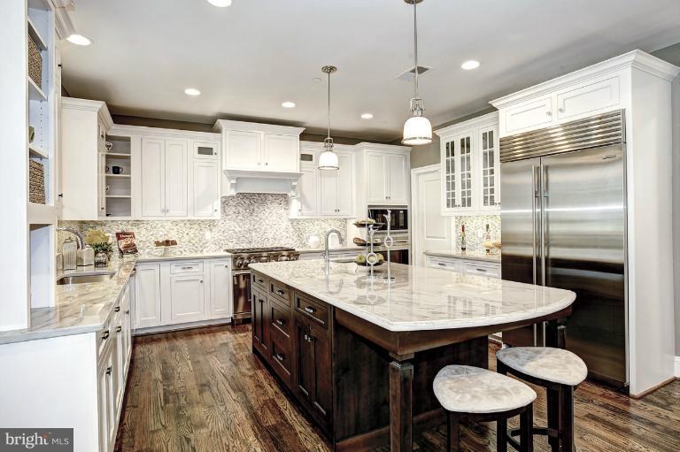 5840 Marbury Road Bethesda, MD 20817 - Photo 23 of 30 Kitchen