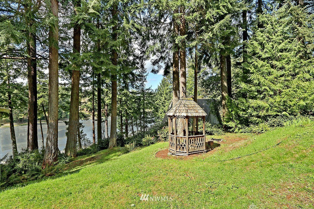 2451 Rocky Point Road Northwest Bremerton, WA 98312 - Photo 22 of 25 Gallery Image 22