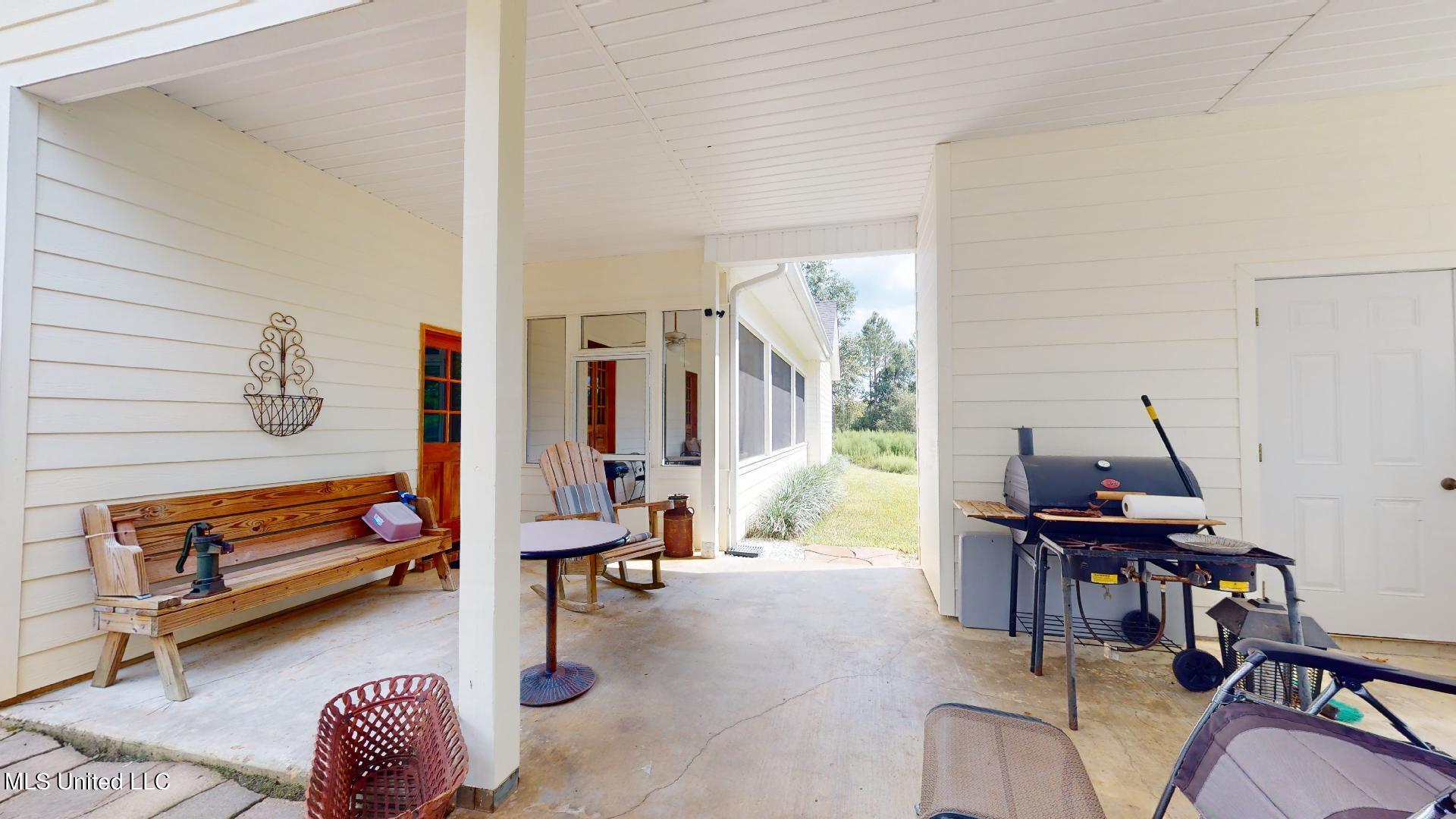22301 North White Road Vancleave, MS 39565 - Photo 36 of 39 22301-N-White-Rd-09032022_092215
