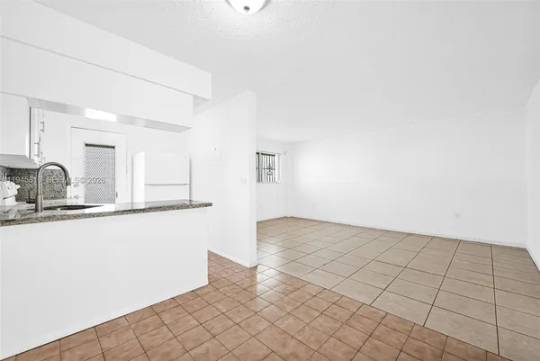 $277,900 | 1620 West Avenue, Unit 603, Miami Beach, FL 33139