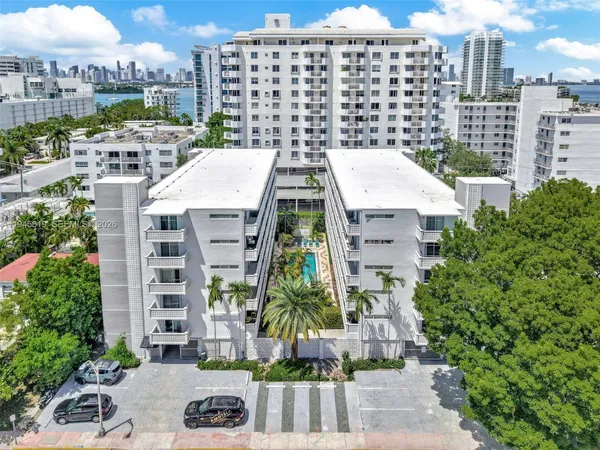 $277,900 | 1620 West Avenue, Unit 603, Miami Beach, FL 33139