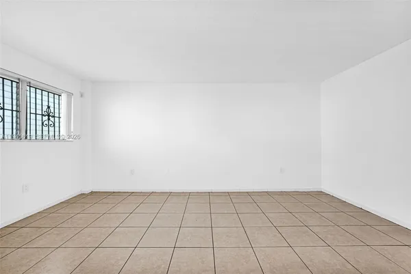 $277,900 | 1620 West Avenue, Unit 603, Miami Beach, FL 33139