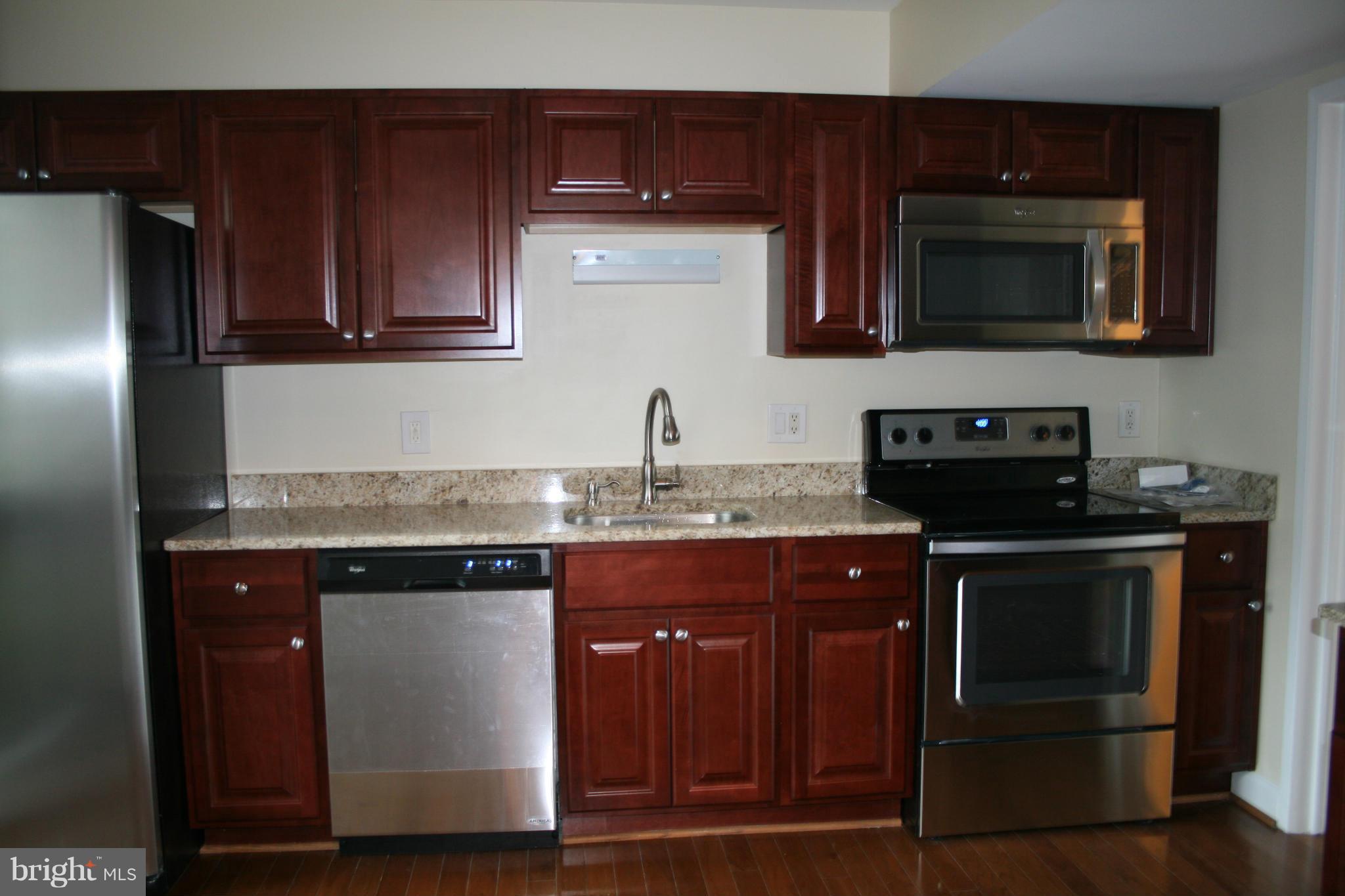 11642 Ivystone Court, Unit 2A1 Reston, VA 20191 - Photo 2 of 29 Kitchen