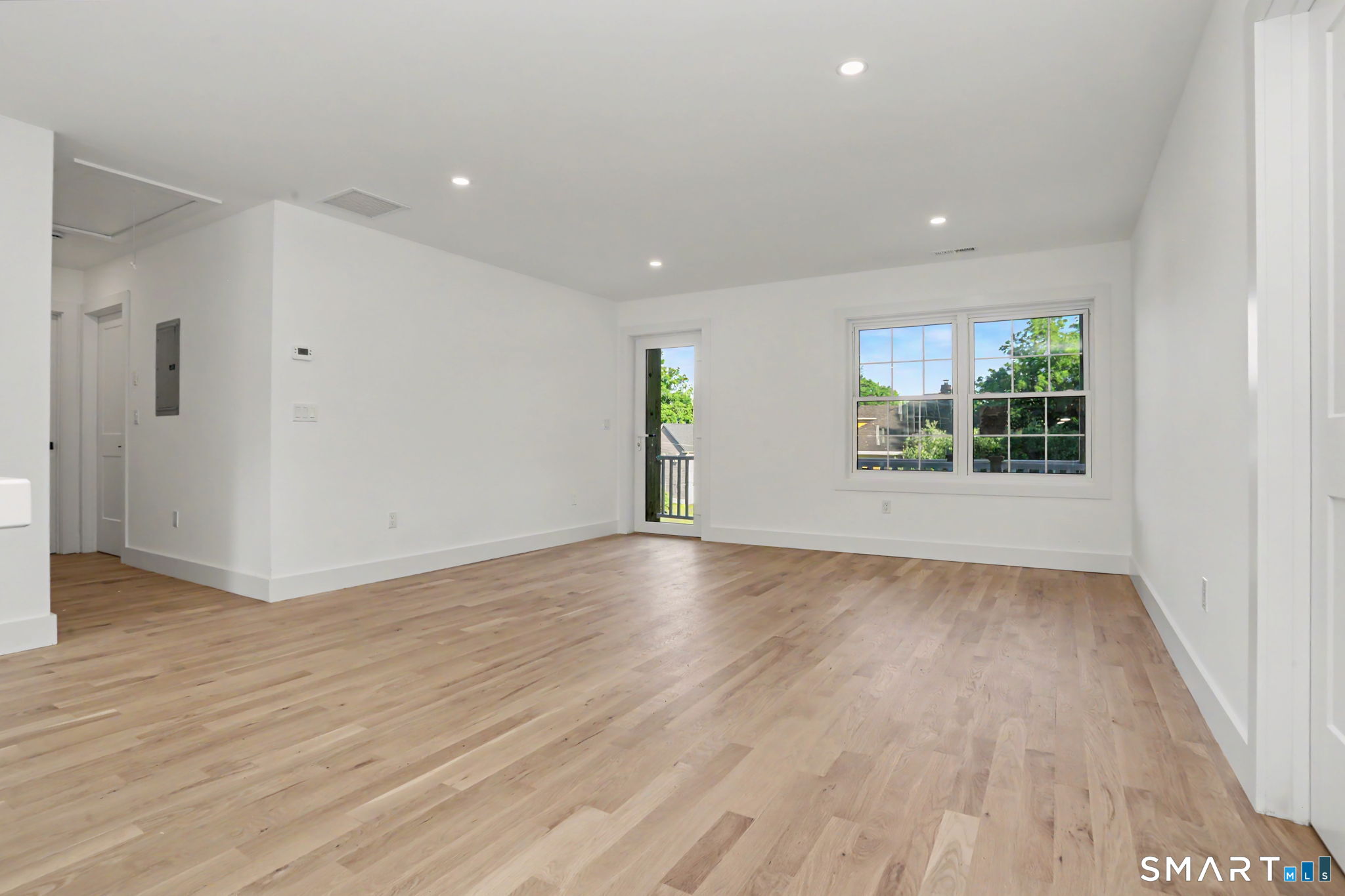 8 Benson Road Bethel, CT 06801 - Photo 21 of 32