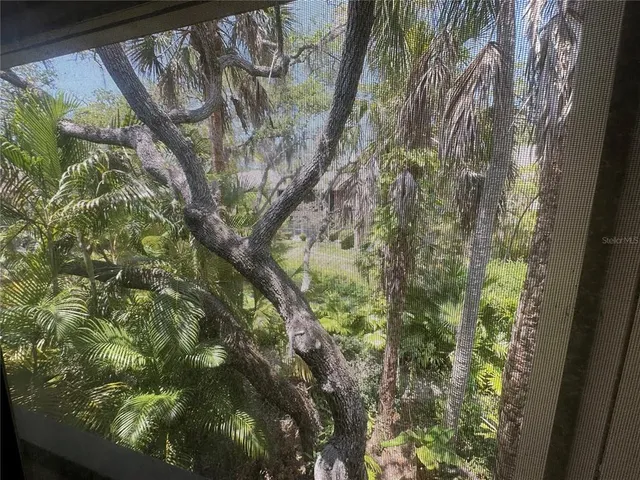 $1,995 | 1647 Brookhouse Court, Unit 246, Sarasota, FL 34231