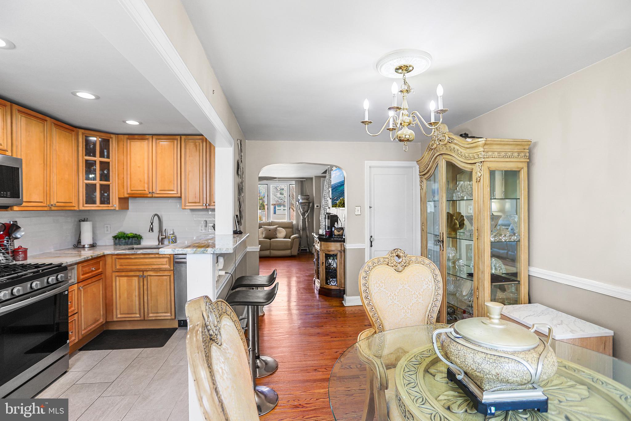 420 Rively Avenue Collingdale, PA 19023 - Photo 7 of 19