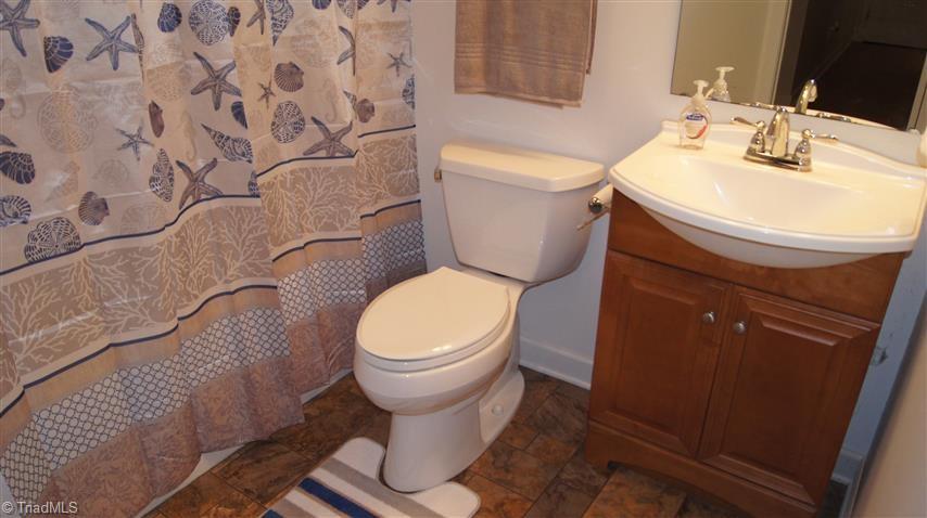 131 Turner Road Mayodan, NC 27027 - Photo 18 of 30 Gallery Image 18