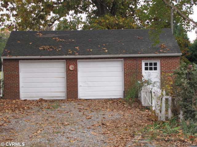 29521 Carson Road Carson, VA 23830 - Photo 11 of 12 front view of house with a yard