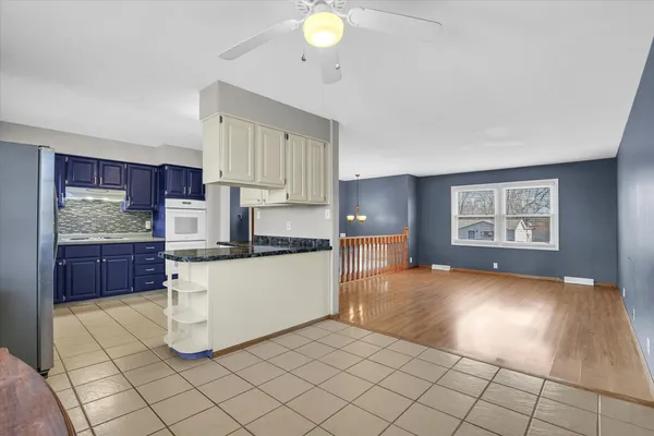 $259,900 | 2401 Arden Drive, Champaign, IL 61821
