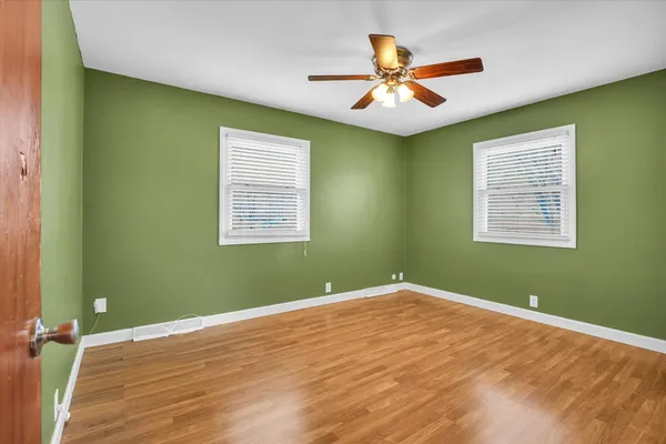 $259,900 | 2401 Arden Drive, Champaign, IL 61821