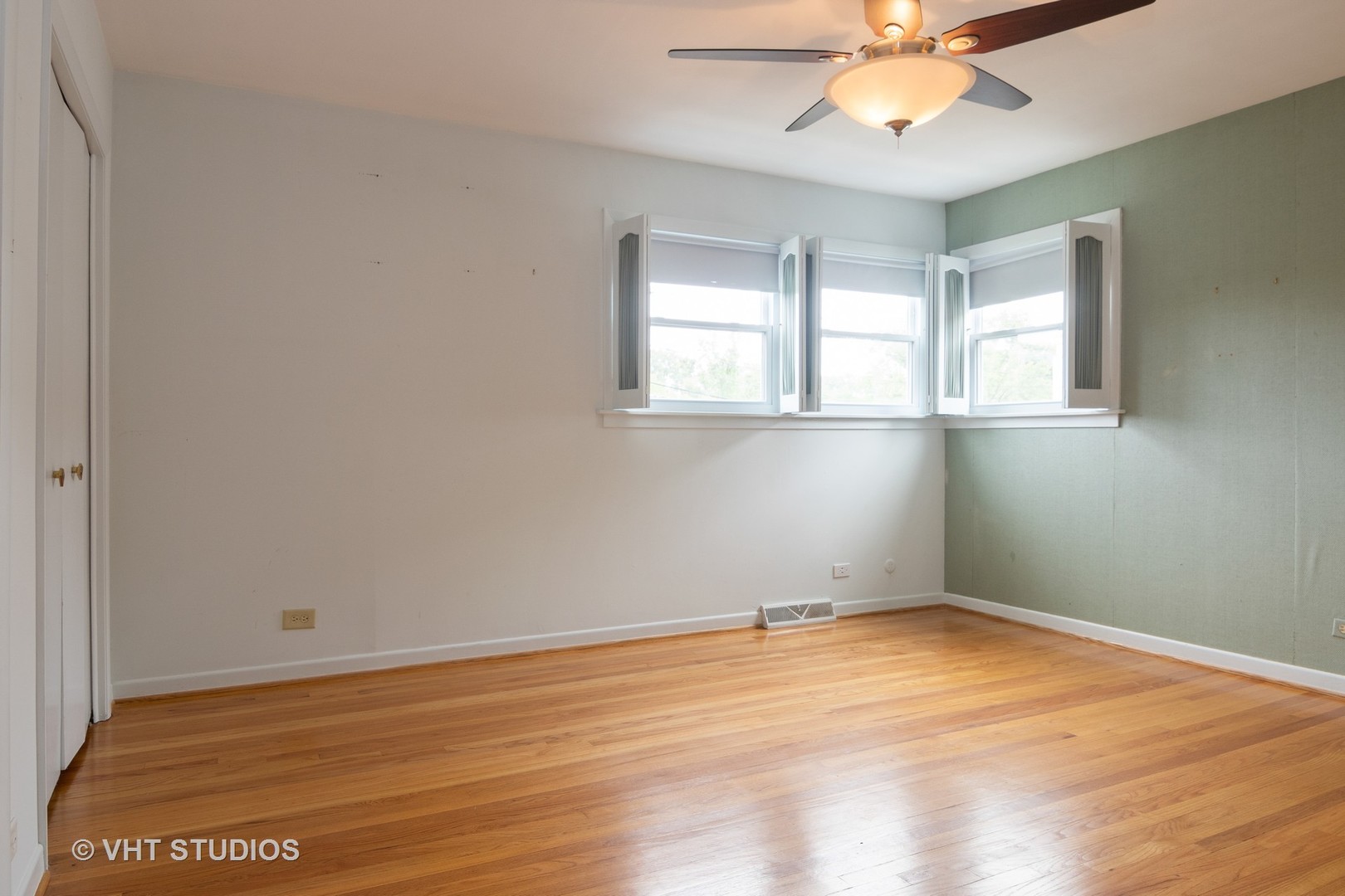 929 Long Road Glenview, IL 60025 - Photo 9 of 14