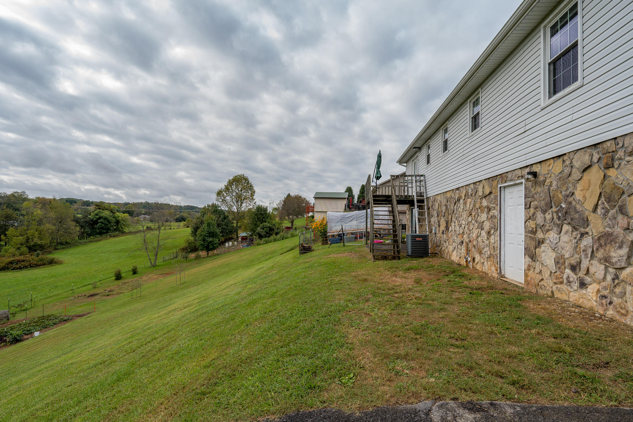 1034 Painter Road Jonesborough, TN 37659 - Photo 6 of 68 1034 Painter Road (34 of 68)