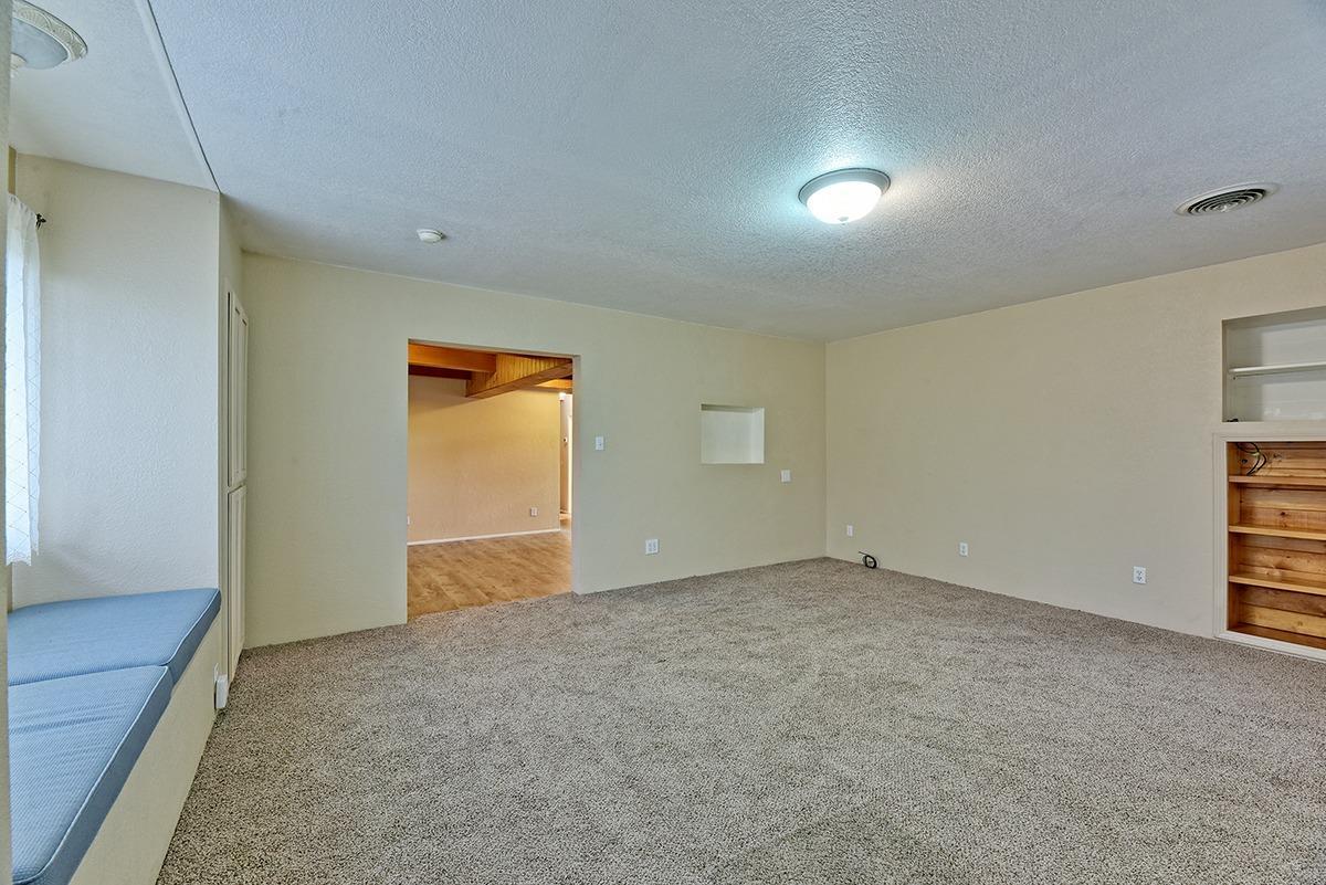 6486 Blackwell Road Central Point, OR 97502 - Photo 8 of 28 Additional Photo