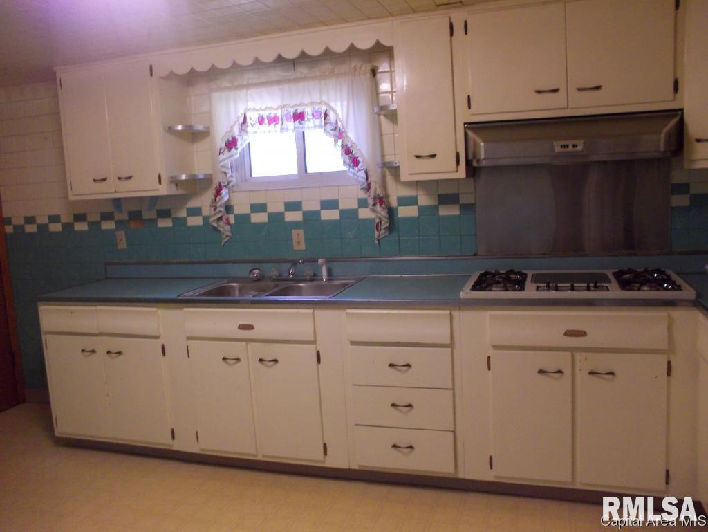 3250 East Elm Street Springfield, IL 62702 - Photo 16 of 26 Gallery Image 16