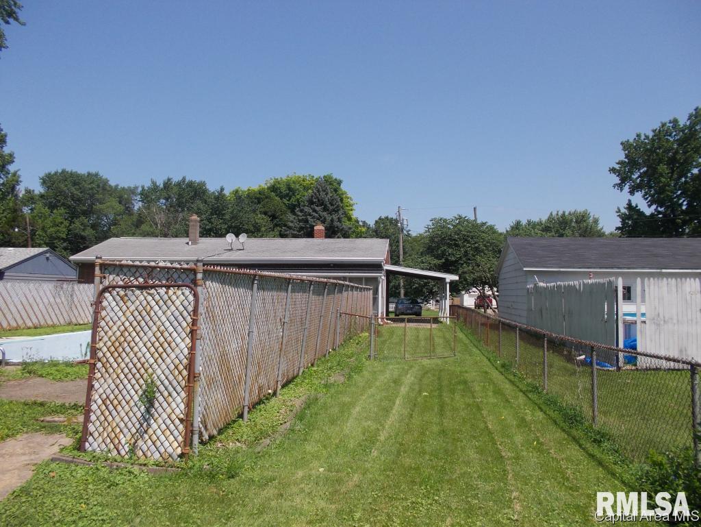 3250 East Elm Street Springfield, IL 62702 - Photo 24 of 26 Gallery Image 24