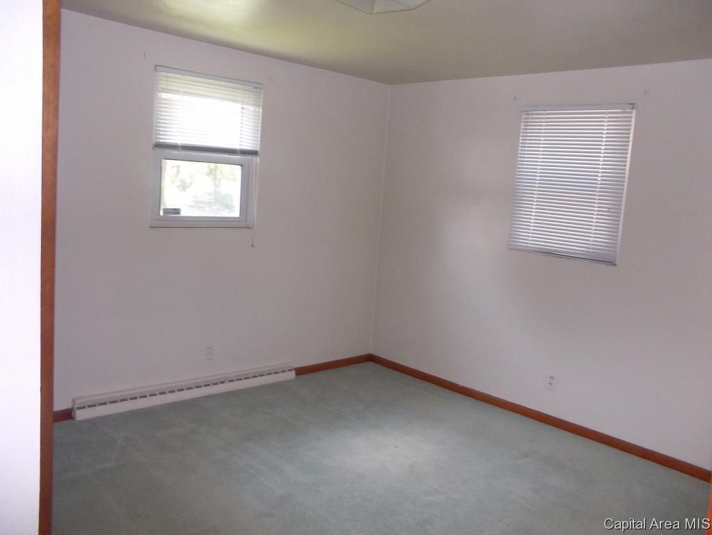 3250 East Elm Street Springfield, IL 62702 - Photo 9 of 26 Gallery Image 9