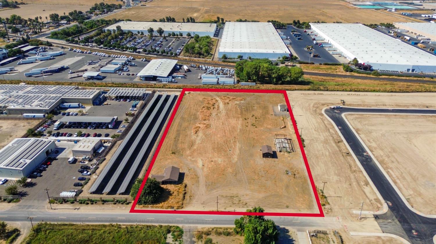 259 Swanson Road Manteca, CA 95337 - Photo 22 of 27 a view of an outdoor space with seating area