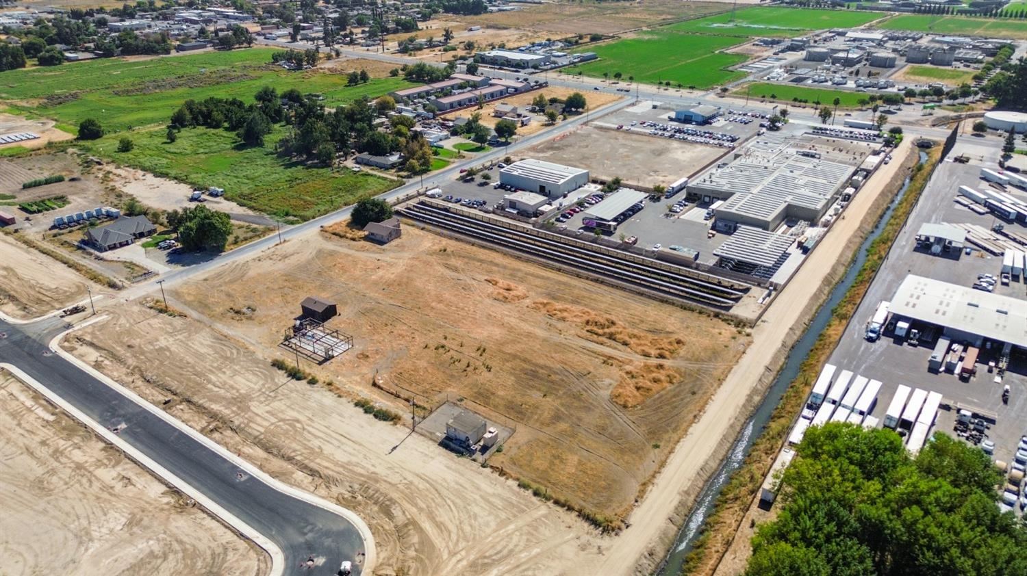 259 Swanson Road Manteca, CA 95337 - Photo 9 of 27 view of a pool with a yard
