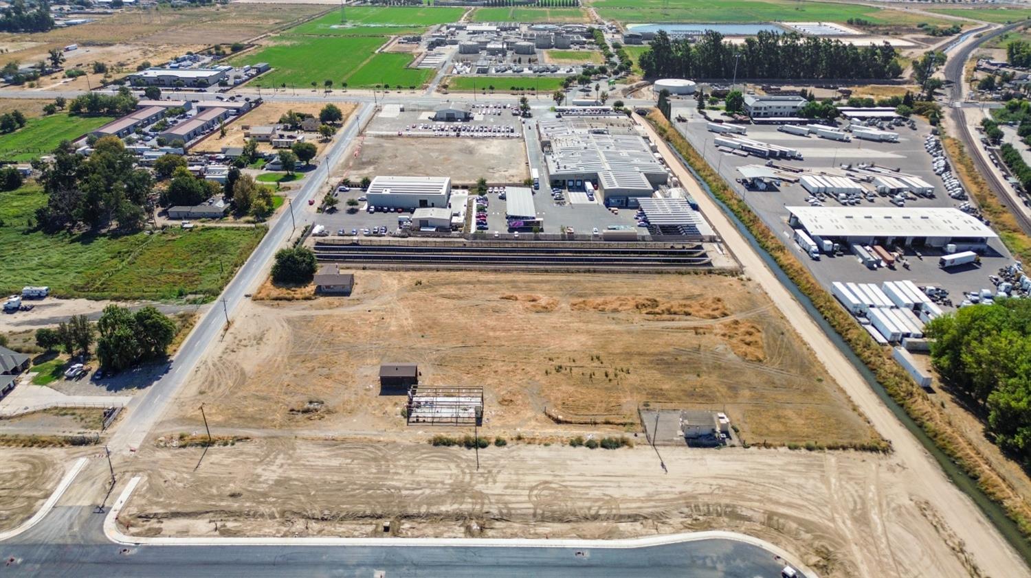 259 Swanson Road Manteca, CA 95337 - Photo 10 of 27 swimming pool view with a outdoor space