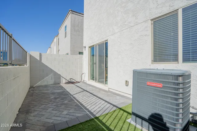 $1,895 | 2259 West Laurie Lane, Phoenix, AZ 85021