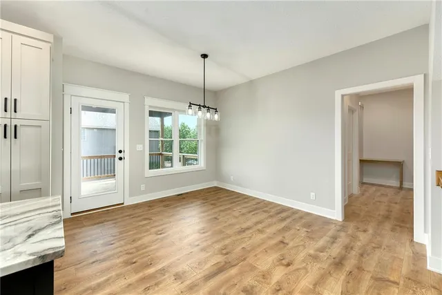 $419,999 | 1515 Northwest Whispering Court, Grain Valley, MO 64029