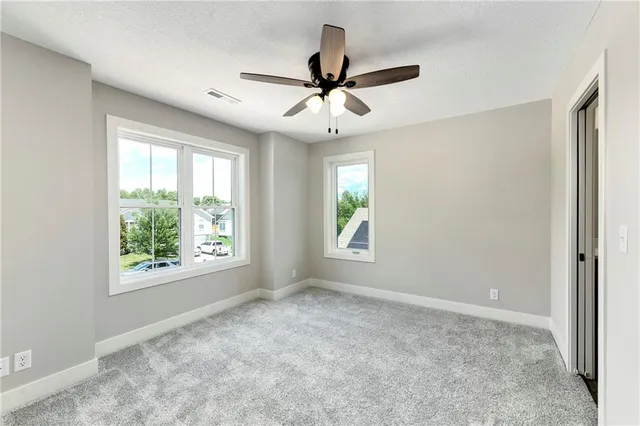 $419,999 | 1515 Northwest Whispering Court, Grain Valley, MO 64029