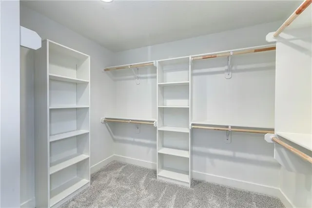 $419,999 | 1515 Northwest Whispering Court, Grain Valley, MO 64029