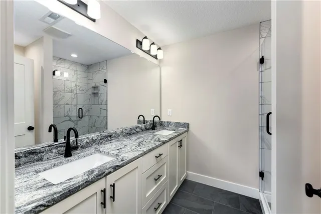 $419,999 | 1515 Northwest Whispering Court, Grain Valley, MO 64029