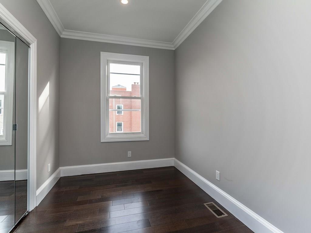 501 Chestnut Street Brooklyn, NY 11208 - Photo 15 of 20