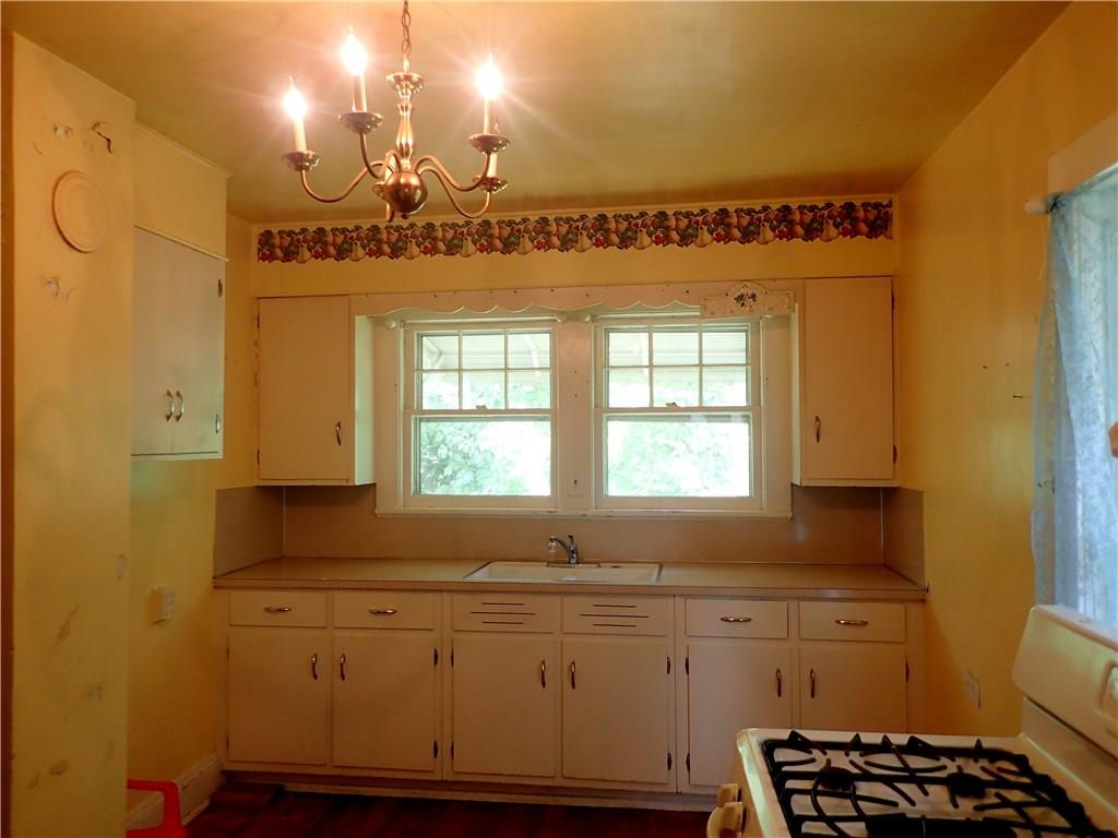111 Cascade Street Morganton, NC 28655 - Photo 3 of 23 Gallery Image 3