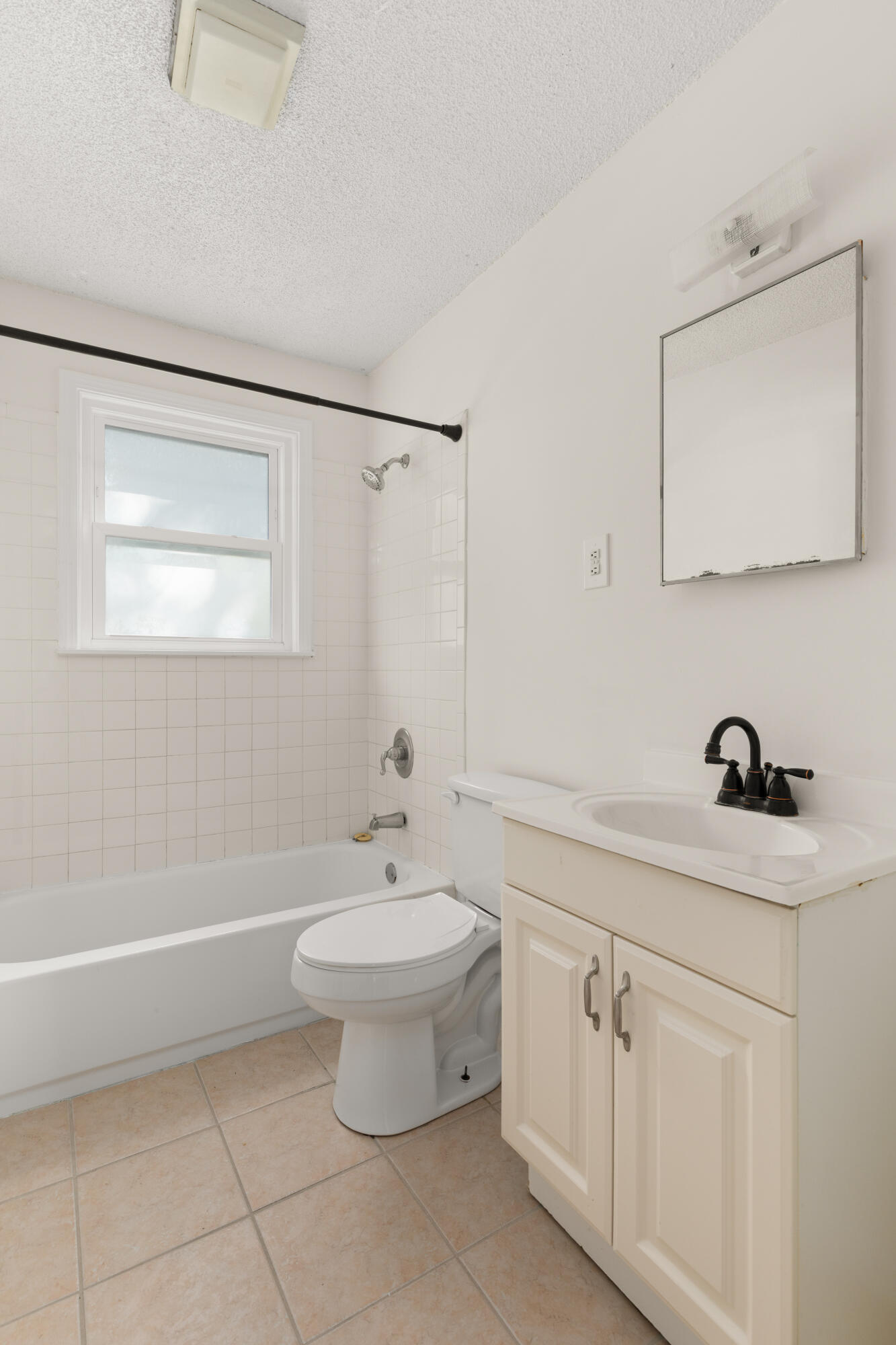 1787 Dogwood Road Charleston, SC 29414 - Photo 15 of 21 IMG_4535