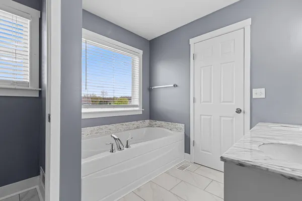 $474,900 | 8534 East Barber Ridge Drive, Alto, MI 49302