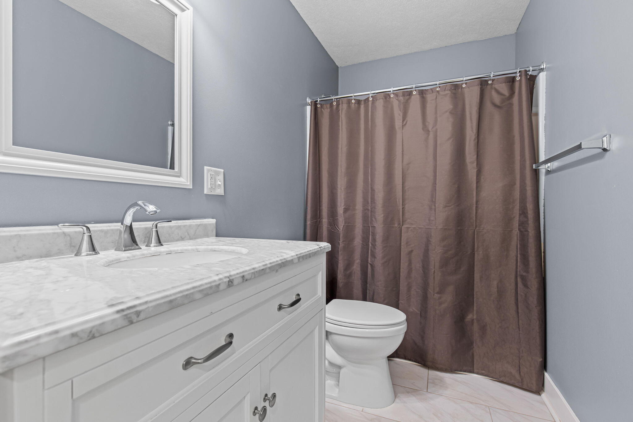 8534 East Barber Ridge Drive Alto, MI 49302 - Photo 44 of 73 43-web-or-mls-126