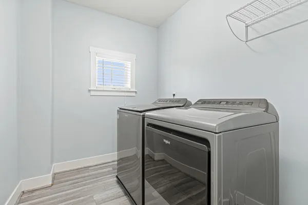 $474,900 | 8534 East Barber Ridge Drive, Alto, MI 49302