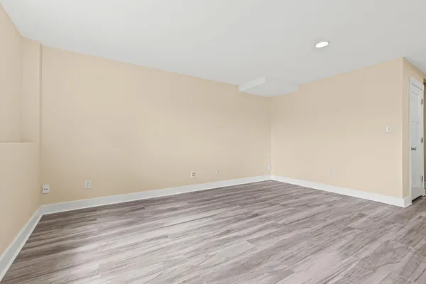 $474,900 | 8534 East Barber Ridge Drive, Alto, MI 49302