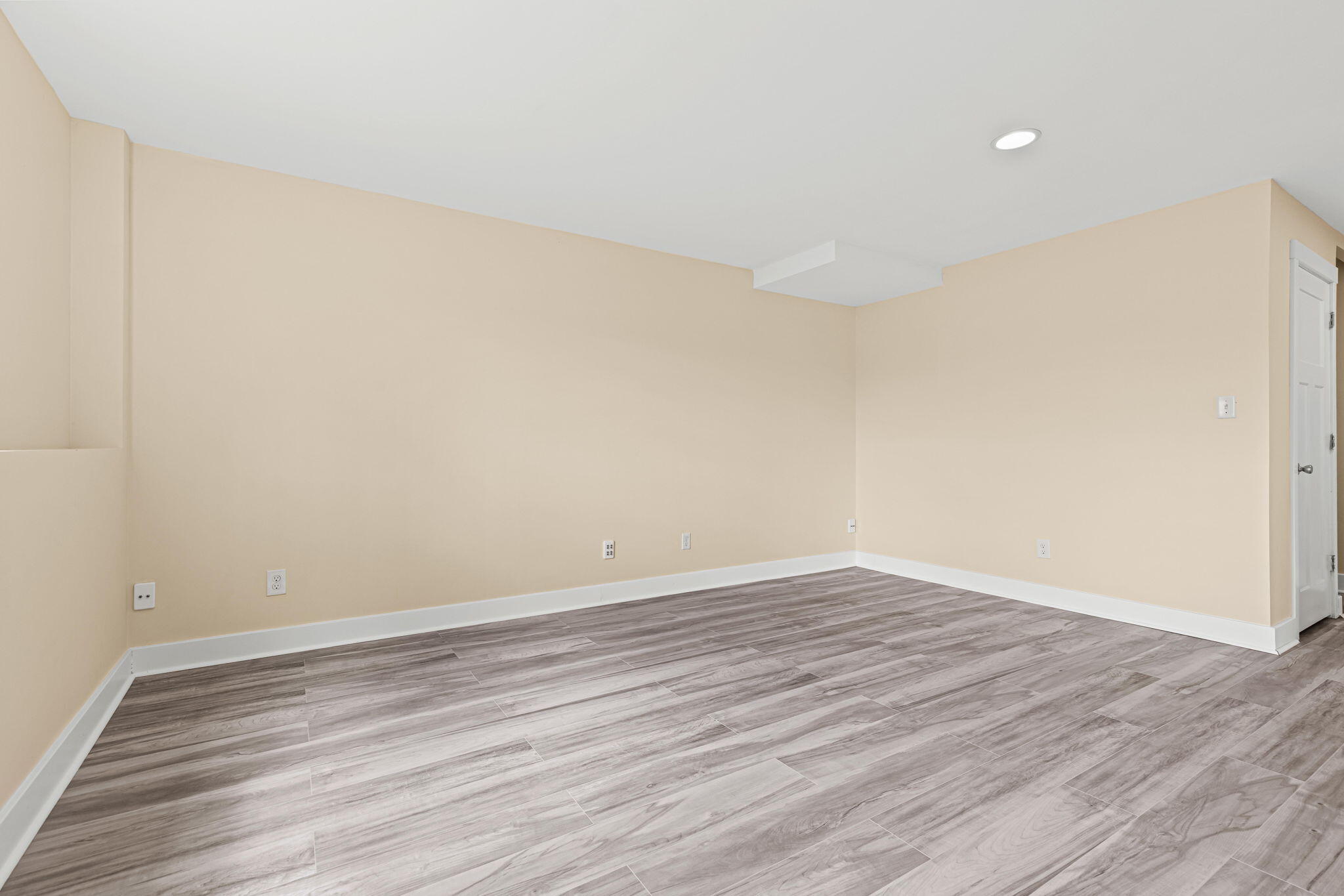 8534 East Barber Ridge Drive Alto, MI 49302 - Photo 48 of 73 47-web-or-mls-138