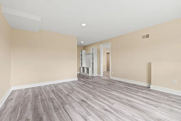 $474,900 | 8534 East Barber Ridge Drive, Alto, MI 49302