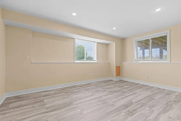 $474,900 | 8534 East Barber Ridge Drive, Alto, MI 49302