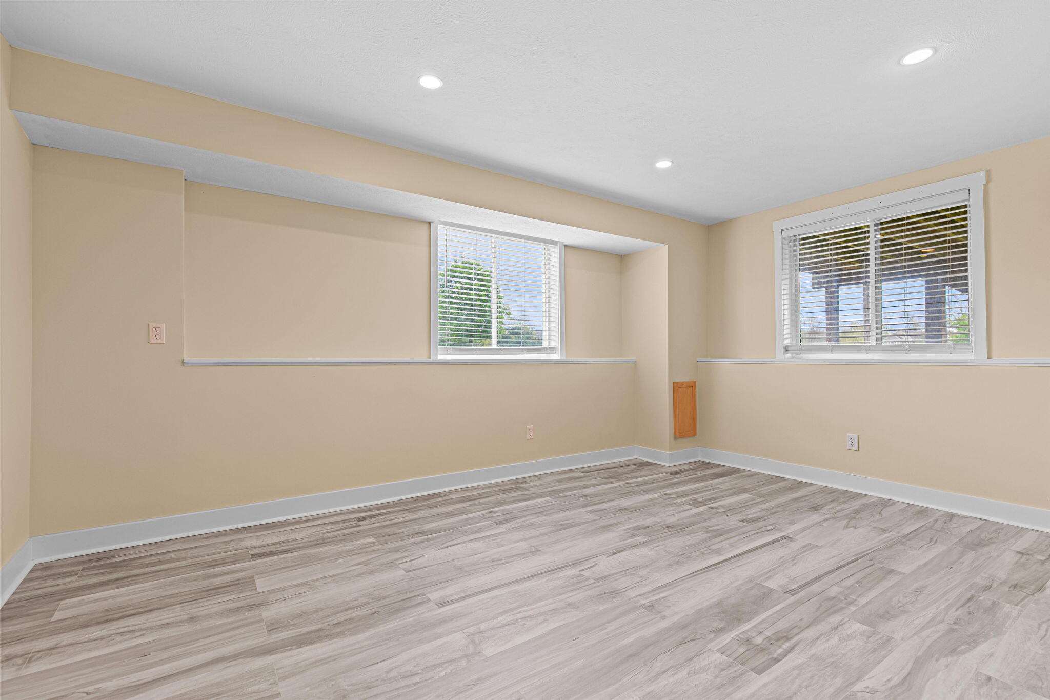 8534 East Barber Ridge Drive Alto, MI 49302 - Photo 51 of 73 50-web-or-mls-147