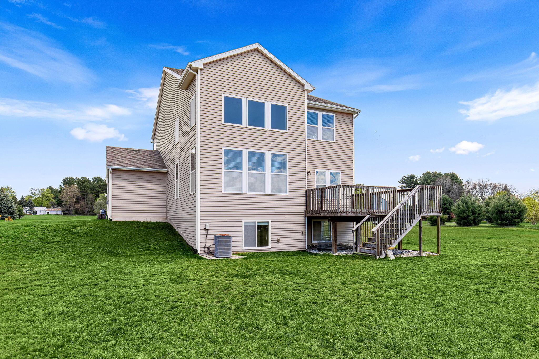 8534 East Barber Ridge Drive Alto, MI 49302 - Photo 57 of 73 56-web-or-mls-165
